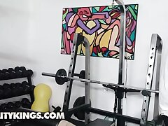 Naughty Blondie Ultra-cutie Joslyn Jane Taunts JMac Before Taking A Fuckbox Exercise - REALITY KINGS