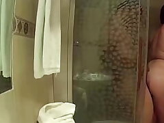 He fucks her bum in the shower. Claudia Marie ctdx