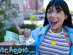 Public Agent Athenea Rose is from Colombia and gets ravaged in a public location