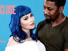 Big Tits Hotty Jewelz Blu has Her Tight Vagina Opened up by Isiah Maxwell's M...