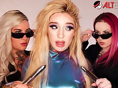 Three big-titted inked lesbo damsels get frisky!