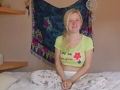Dieser lebensnahe Faux-cock schenkt Anna Mai einen intensiven Höhepunkt
