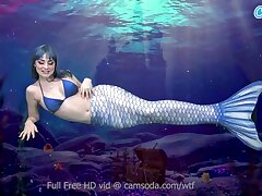Mermaid wanks till she gets even more raw