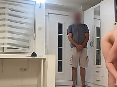 I met delivery guy naked. He did not want to go away.