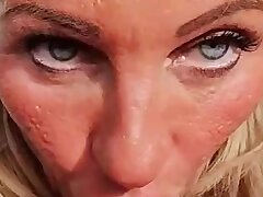 Busty stepaunt pounds during vacation - Mydirtyhobby