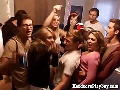 Xxx teenies luving an orgy