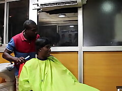 Caught by the client masturbating in the absence of clients at the Hair Salon, when she appears I throw him on top of her to fuck her at the Salon Vitré