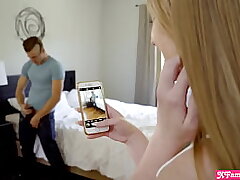 My teen stepsister Daisy Stone caught me sniffing panties