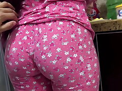 stepfather obsessed with his 18 year old stepdaughters ass