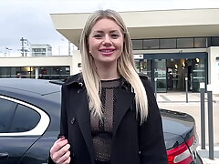 Georgia, a beautiful naughty girl, is a sex toy fan