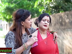 Bhabhi Gets real sex experience after long days! Village Doctor sex