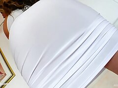 Afrodite milf slut fucks at Milf Thing