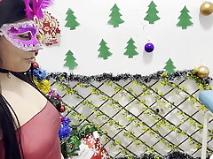 I'll be there at Christmas! Aspiring doctor negotiates a one-year contract with the head of human resources! The head is a hedonistic, pleasure-loving whore who only wants to sleep with the new doctors.