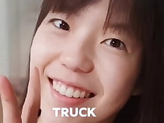 The pulsating, sloppy vaginal ejaculation is a confirmation of pregnancy and a cuckolding Japanese pervert with a small bust and shaved pussy. [Amateur creampie sex video] Mai, a 40-something housewife with a shaved pussy who loves creampies.