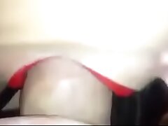 Lo chupa muy rico.. la mejor de todas / Mas v&iacute;deos en http://j.gs/ByZz