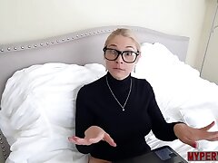 Sarah Vandella her stepson and breaks out her cooch