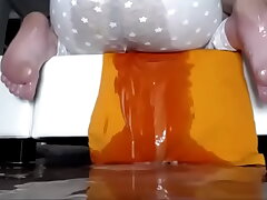snap - chrissleoo20 slut jizm all over the floor after she was pounded by bigcock
