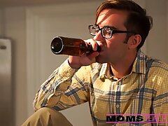 MomsTeachSex - Super-fucking-hot sucking 3 way