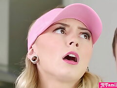 Stepbro gets a crevice in one with his teenager stepsister Chloe Temple