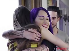Brother And Sister Help Cousin With Smartphone Addiction- Jessae Rosae And Val Steele