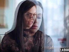 Victoria Voxxx's loyalty got test by an old ex Whitney Wright
