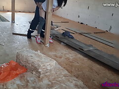 wifey pays with hook-up with a builder