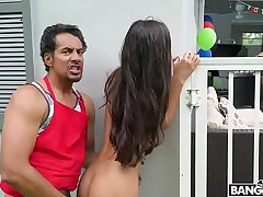 Encuentra a su hija teniendo sexo le roba el novio a su mam&aacute;