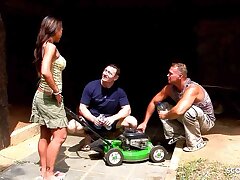Tiny Thai Girl seduce to Harsh Assfuck Public 3some by Tourist