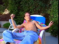 Sex-starved paramours pummel at poolside