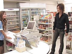 Handsome chinese shop clerk gets pummeled by 3 clients during opening hours