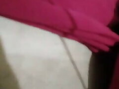 Muslim mommy muddy Nida ali frolicking with pussy