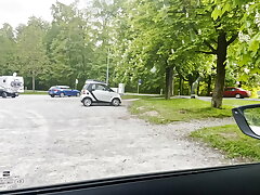 Blonde babe give handjob in a highly frequented parking lot next to the street :P - realy risky !