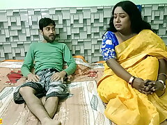 Desi lonely bhabhi romantic rock-hard sex with college boy ! Cheating wifey