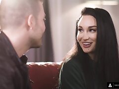 Curvy Babe Gabi Paltrova Loves Drinking Cum!