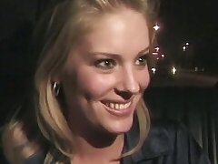 Fabulous cutie likes it when she stretches her gams and gets her rosy beaver tongued
