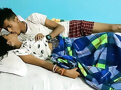 Indian super-steamy teen doll amateur sex with classmate!