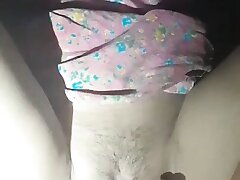 horny pinay finger-tickling her pussy while  alone on people here room