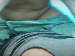 Bhabhi riding ex-boyfriend pennis home