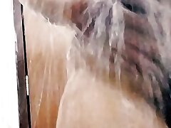 Sote hue mommy ko chod dala hindi sloppy sex audio