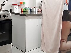 I Plumb the chick while my sista is Cooking and she doesn't realize that I'm Fucking her Daughter