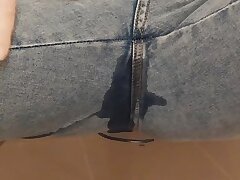 She pisses in her jeans and makes him thrilled
