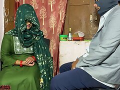 Stiff Assfucking boss ne secretary ko payment badane ka jhasa dekae chudai kari
