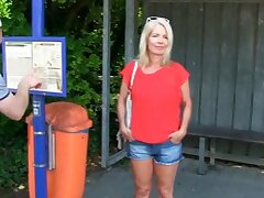 Deutscher Worshipper Fick Porn mit gblonder Pornomilf