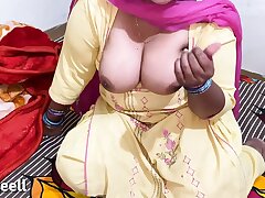 Pakistani Chubby Girl with Indian Fellow