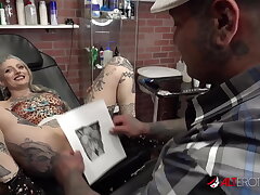 River Dawn Ink fellates weenie after her new honeypot tat