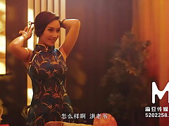 Trailer-Chinese Fashion Rubdown Parlor EP2-Li Rong Rong-MDCM-0002-Best Original Asia Pornography Movie