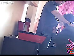Spy camera : secretary caught blowing Mr John's manstick