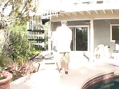 Slutty teenie deep throats bone then gets slammed over the couch