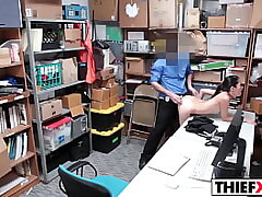 Fucking This Irresistible Nubile Thief