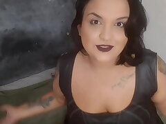 Beau detects his woman is a NURU massagist